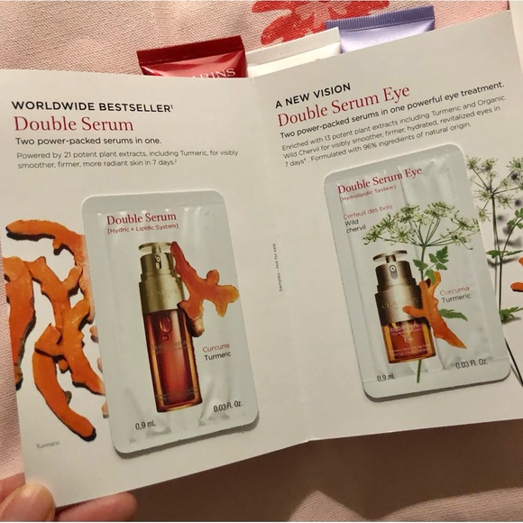 Clarins skincare and body care set with floral tote bag - Picture 4 of 8